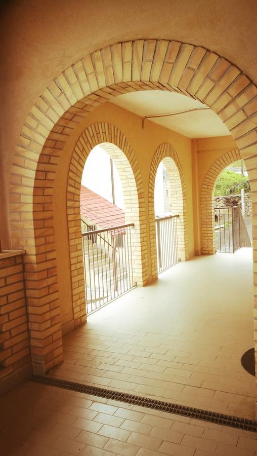 Lae' Affittacamere Roccamontepiano Exterior photo